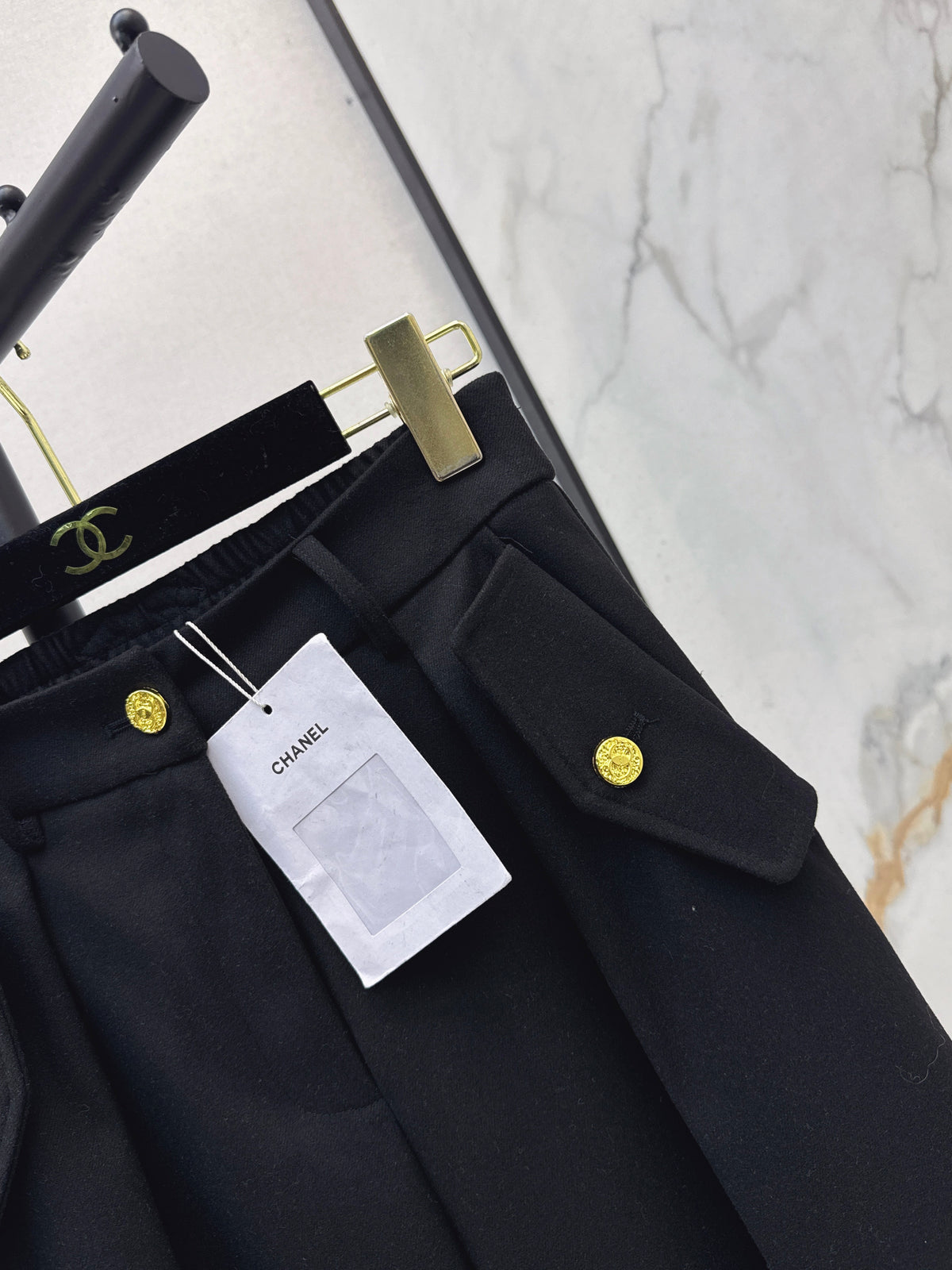 26FW New Straight-Leg Trousers with Dual Pocket Detailing 🩶🖤