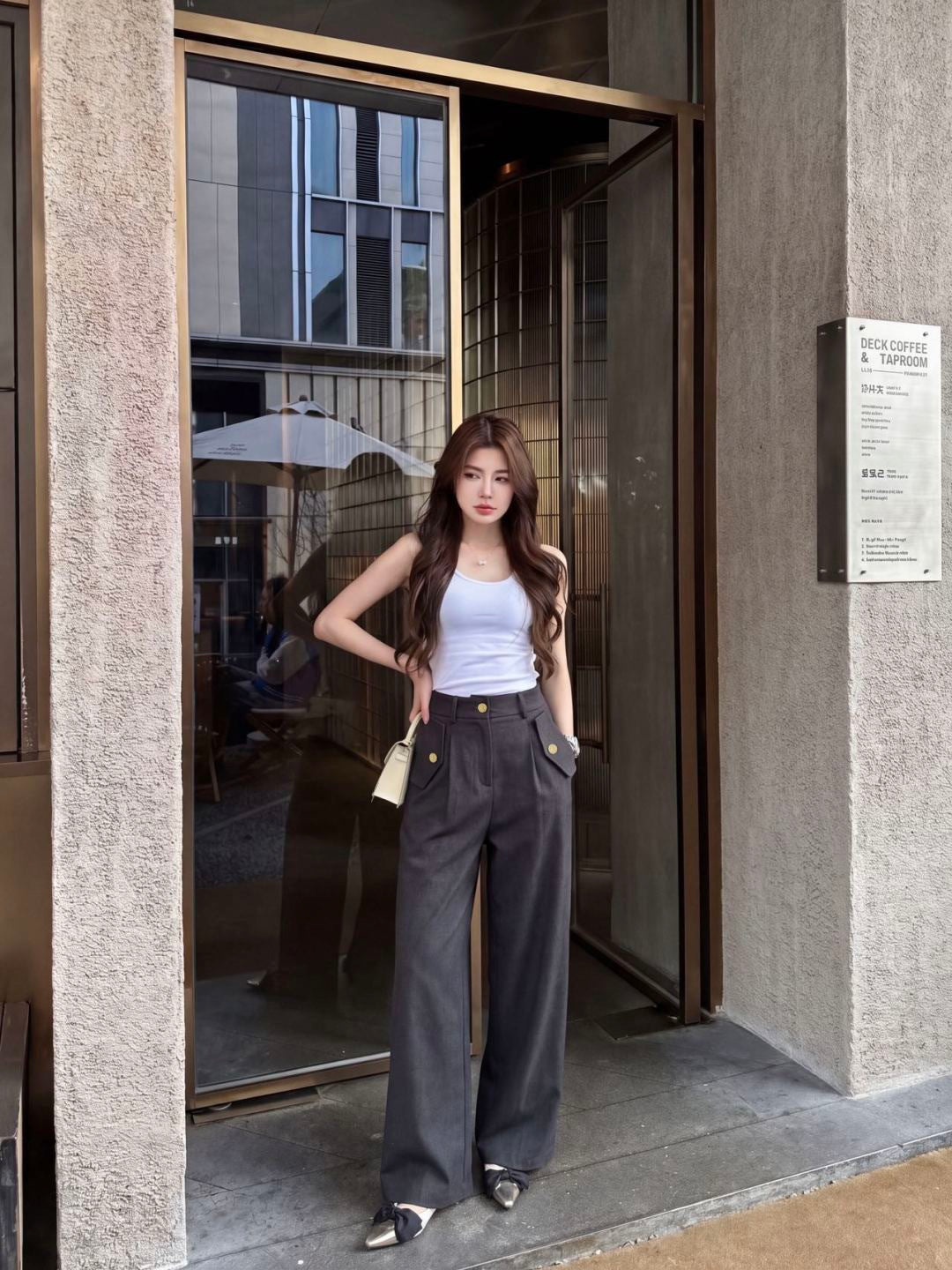 26FW New Straight-Leg Trousers with Dual Pocket Detailing 🩶🖤