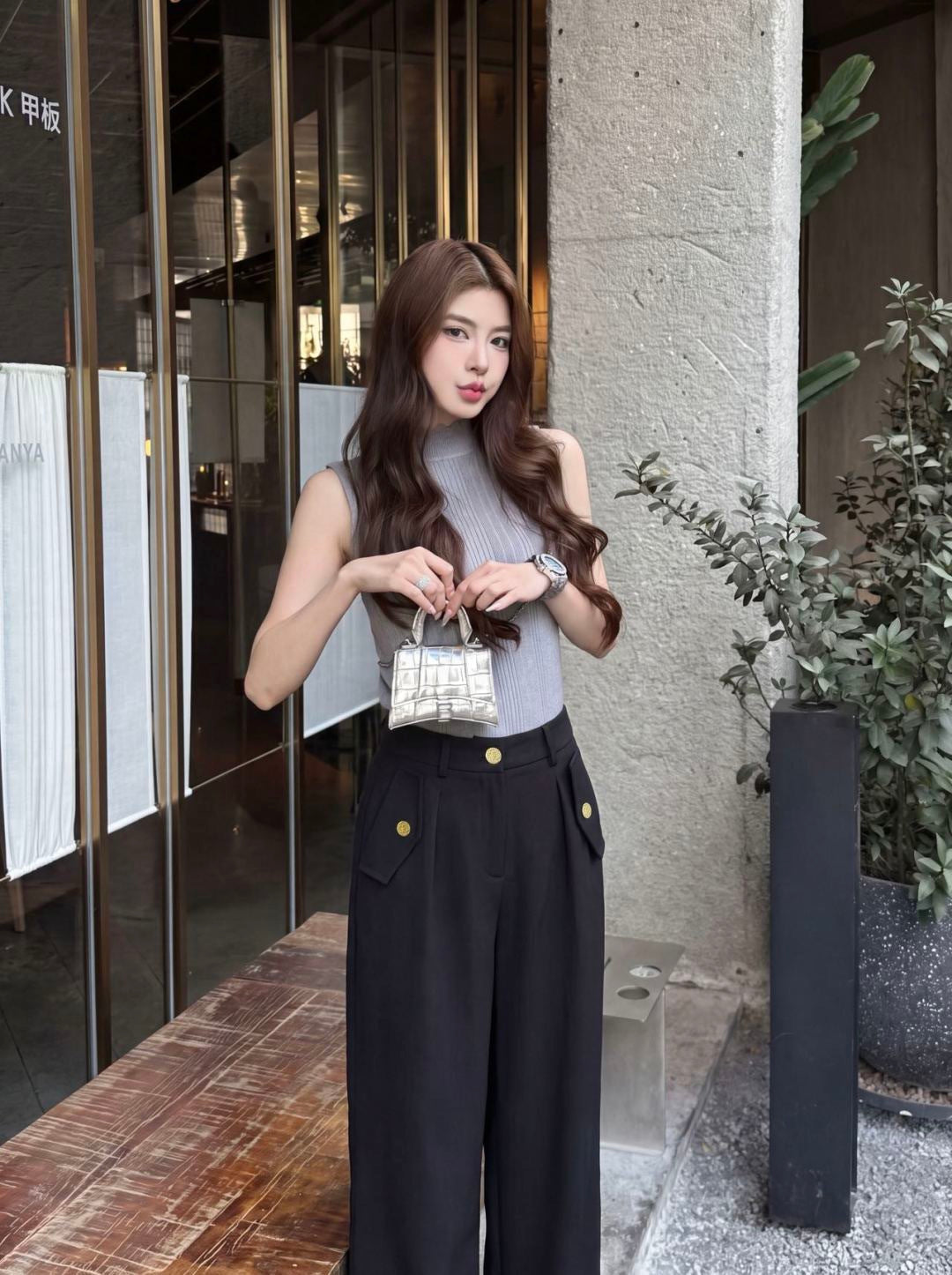 26FW New Straight-Leg Trousers with Dual Pocket Detailing 🩶🖤