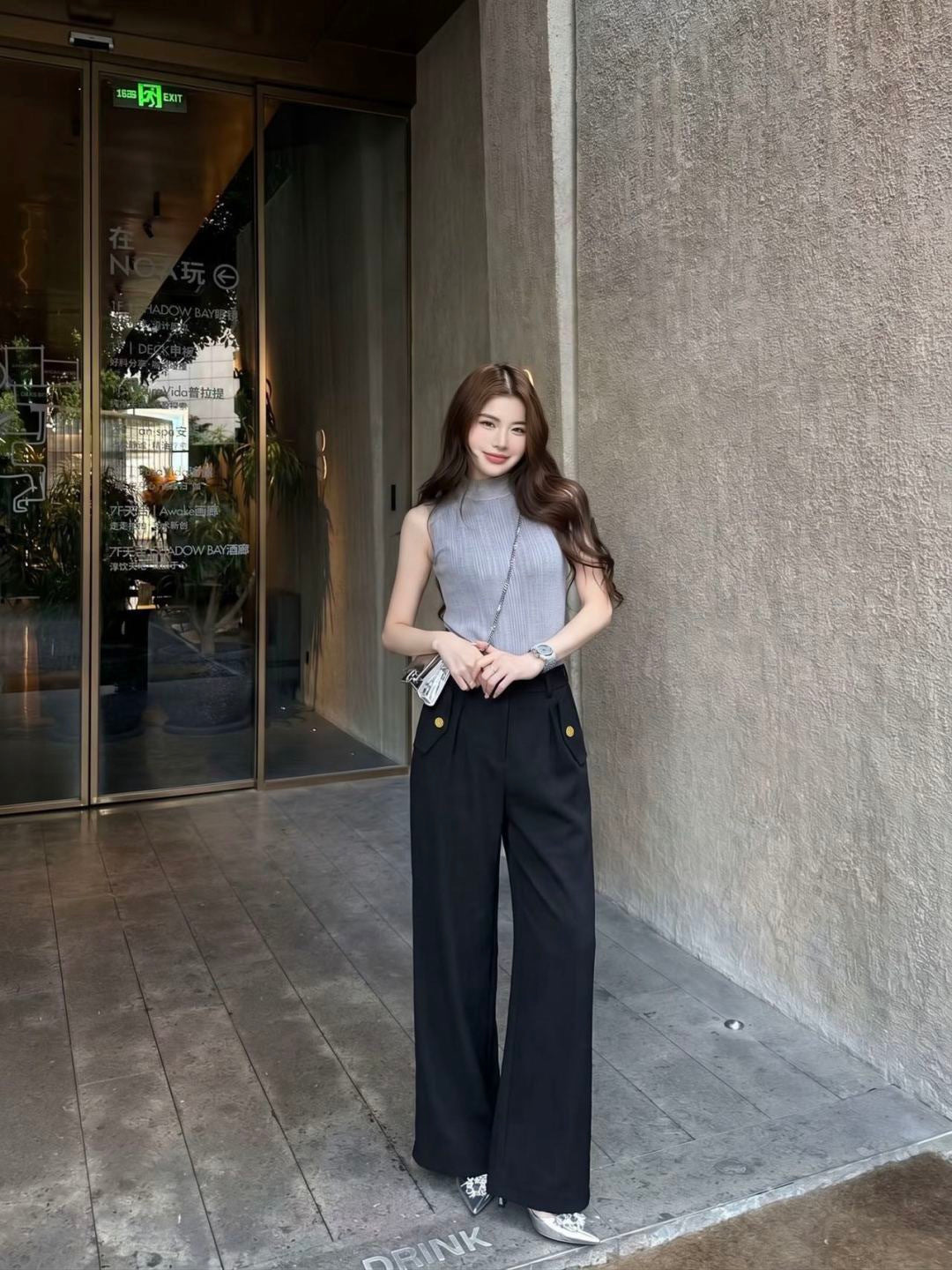 26FW New Straight-Leg Trousers with Dual Pocket Detailing 🩶🖤