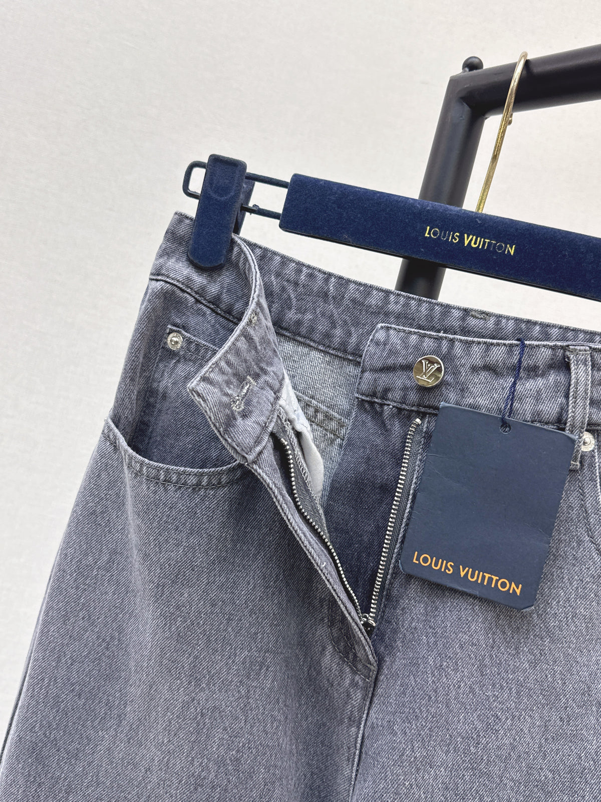 26FW New Straight-Leg Jeans 🩶