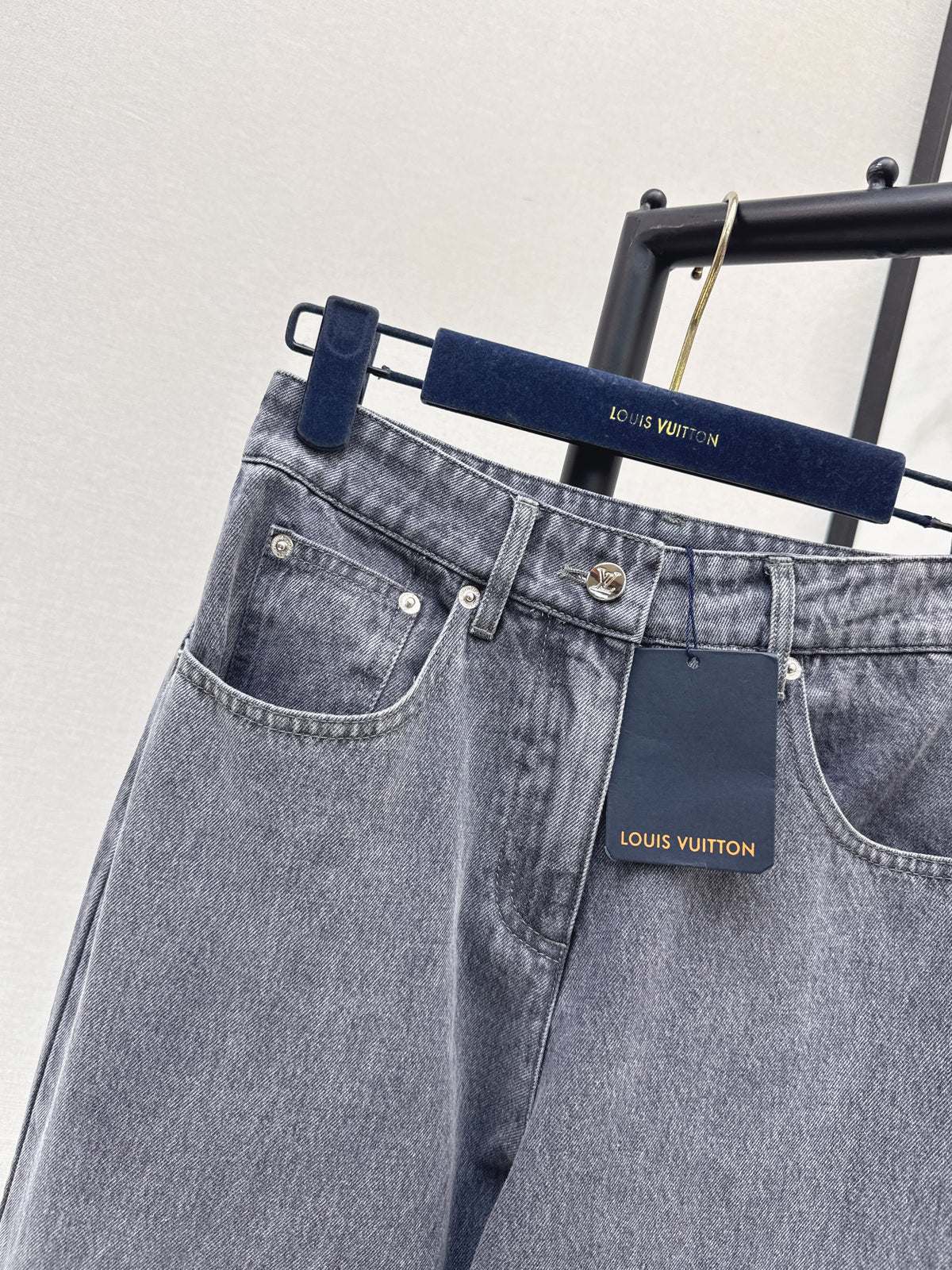 26FW New Straight-Leg Jeans 🩶