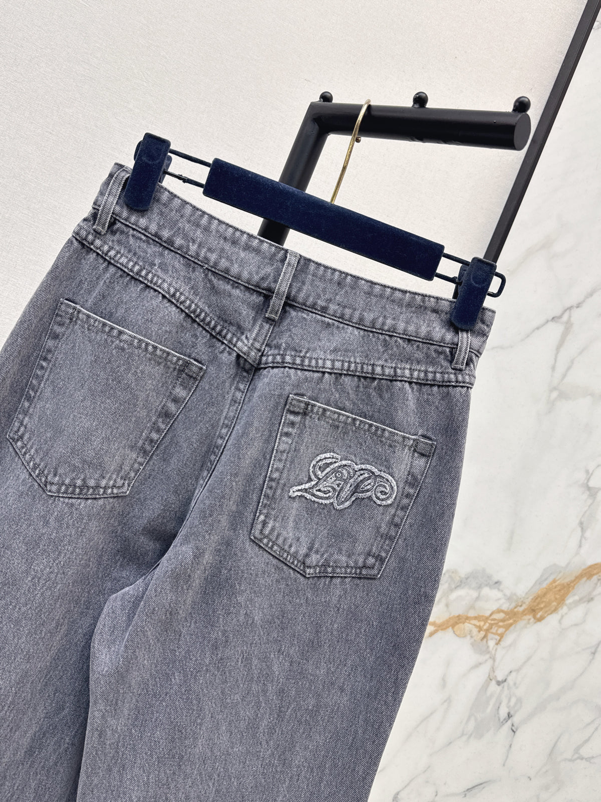 26FW New Straight-Leg Jeans 🩶