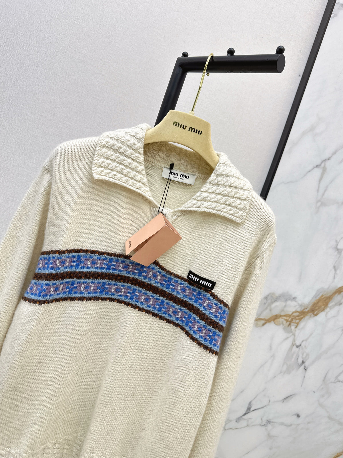 26FW New Collared Sweater 🤍💚
