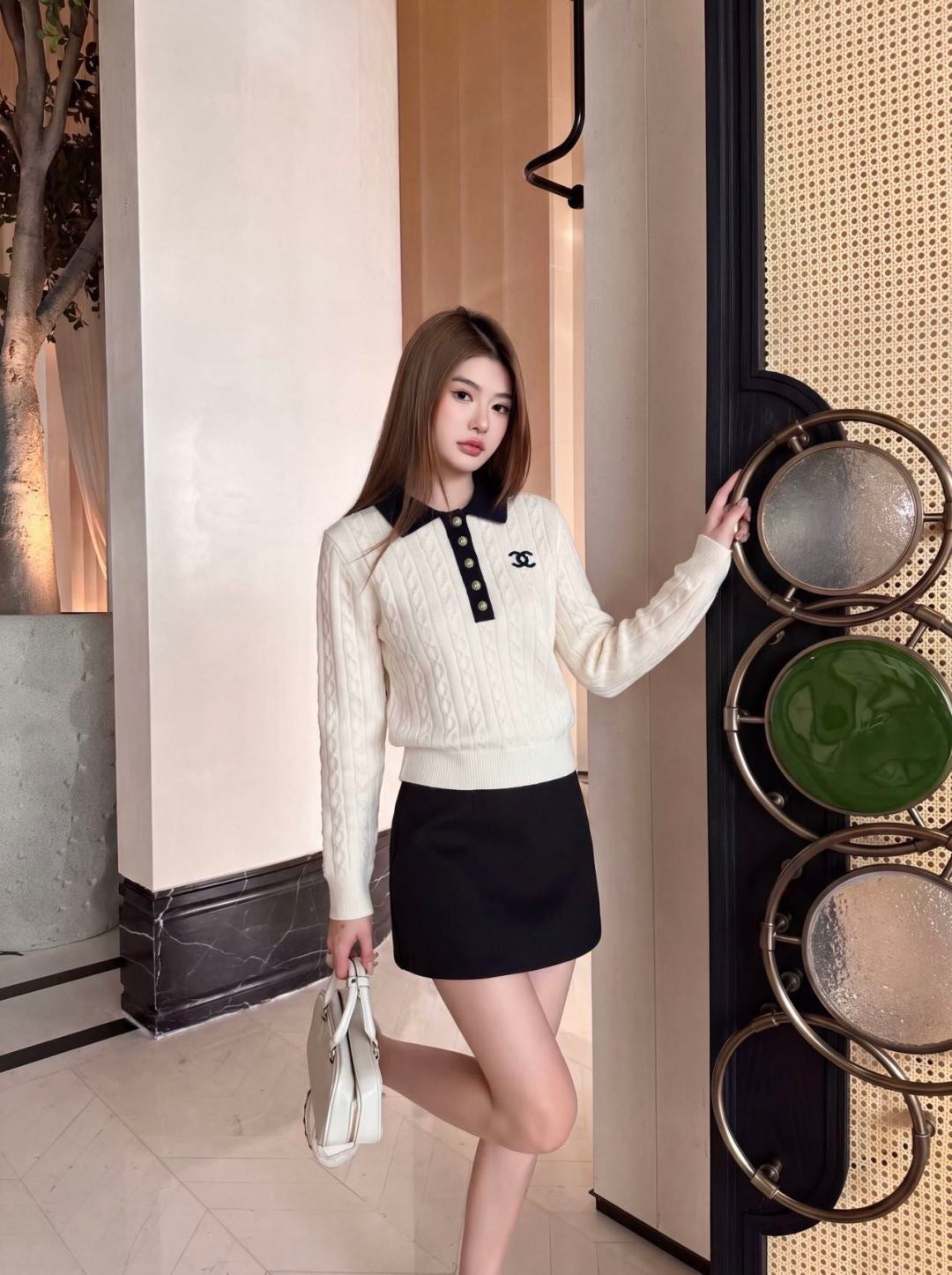 26FW New Collared Knit Top 🤍🖤