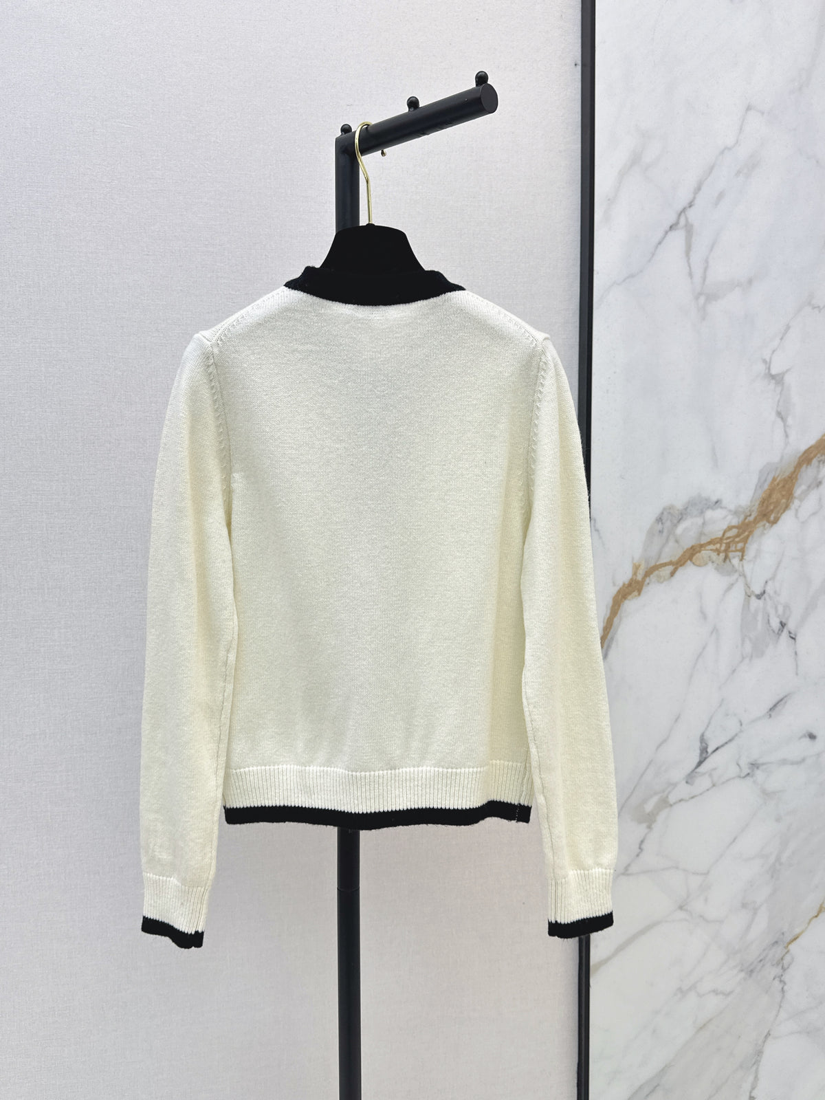 🎄Xmas🎄 26FW New Color-Block Trim Crew-Neck Cardigan 🤍❤️